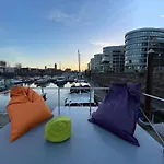 Hausboot Lore
