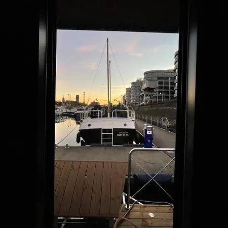 Hausboot Lore