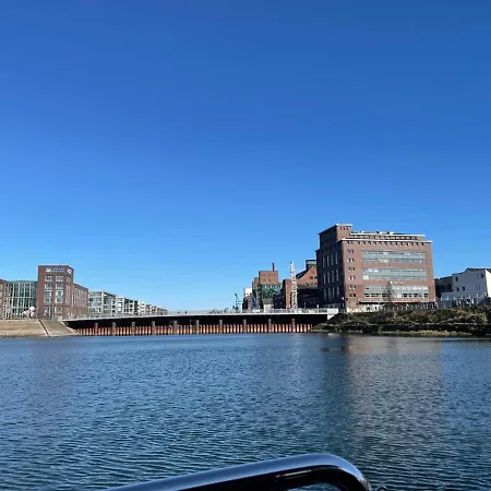 Bådhotel Hausboot Lore Duisburg