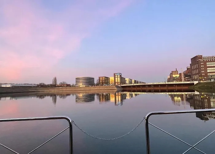 Hausboot Lore Ντούισμπουργκ