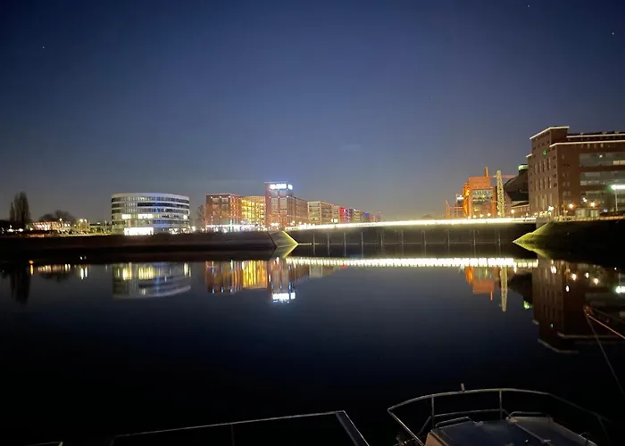 Hausboot Lore * Ντούισμπουργκ