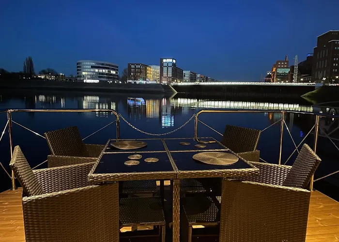 Hausboot Lore Duisburg