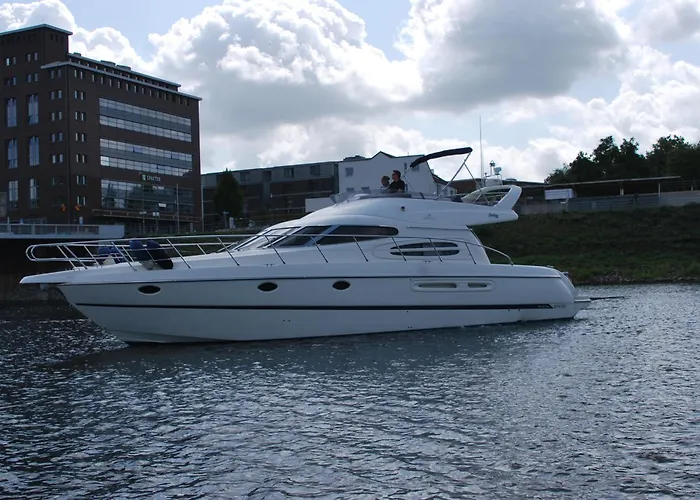 Hausboot Lore Hotel en barco Duisburg